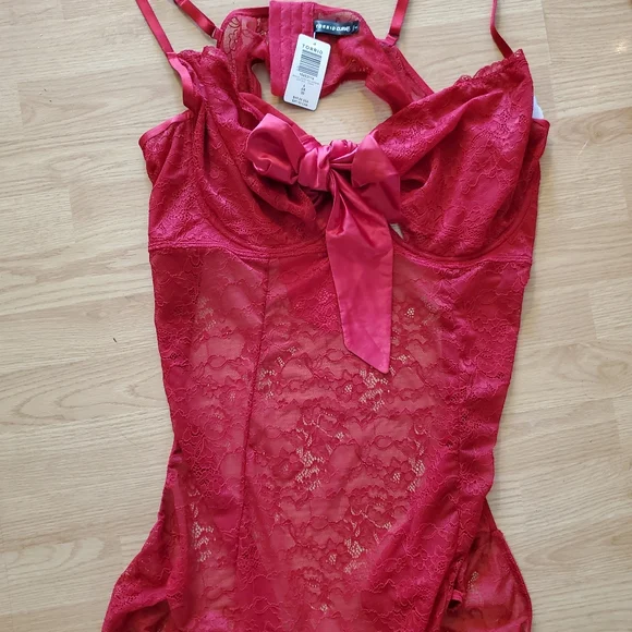 Torrid red lingerie plus size 30 6xl bodysuit new sleepwear - Picture 2 of 4